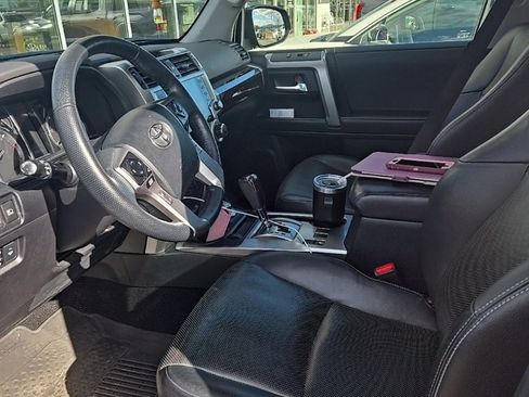 Used 2023 Toyota 4Runner Limited image 5