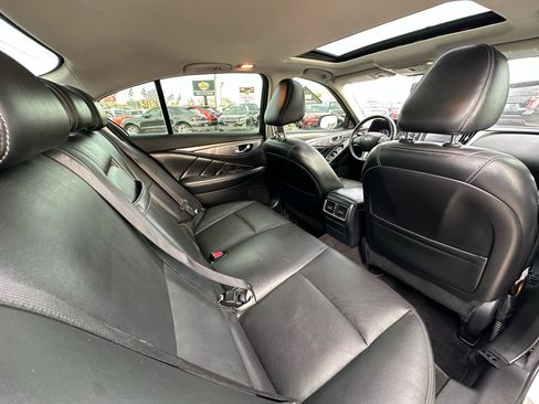 Used 2016 INFINITI Q50 Premium w/ Driver Assistance Package image 15