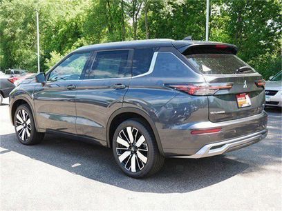 New 2025 Mitsubishi Outlander SEL