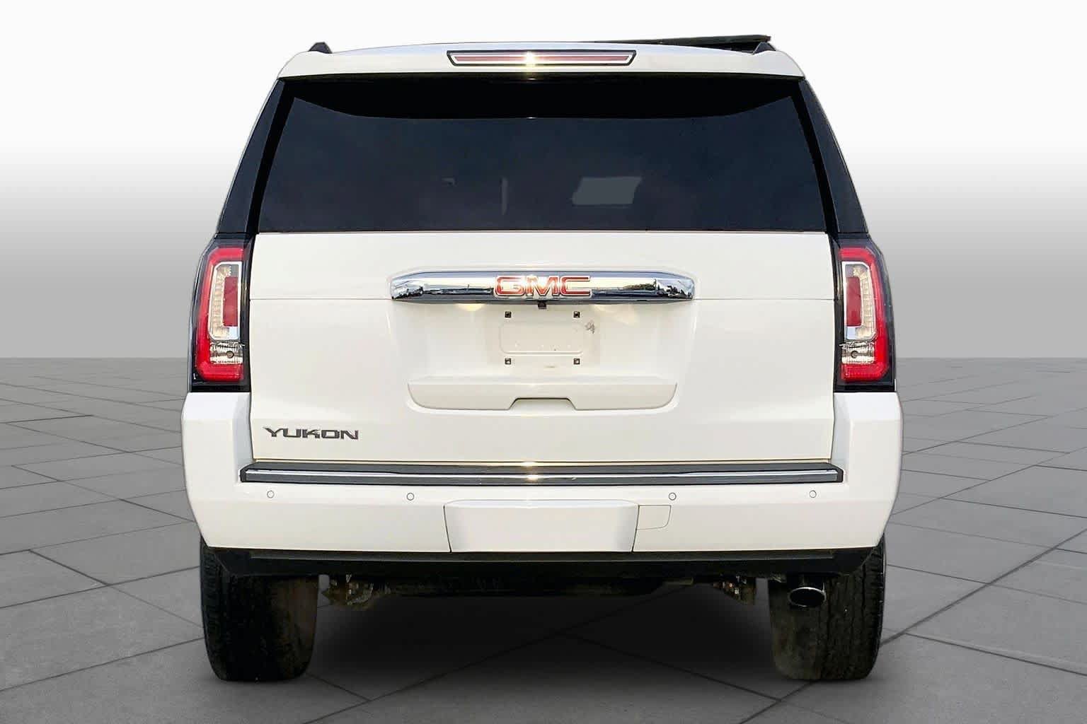 Used 2019 GMC Yukon Denali RWD image 5