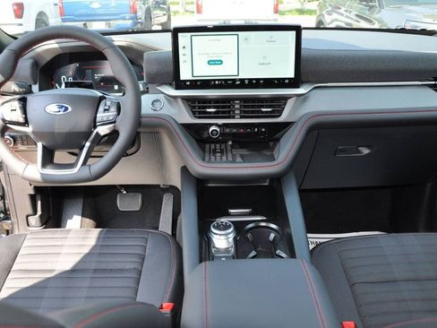 New 2025 Ford Explorer ST-Line w/ Premium Package image 12