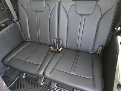 New 2026 Kia Sorento S w/ S Panoramic Sunroof Package FWD image 23