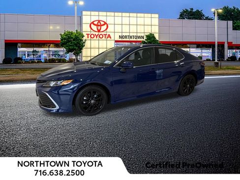 Used 2023 Toyota Camry LE AWD/4WD image 1