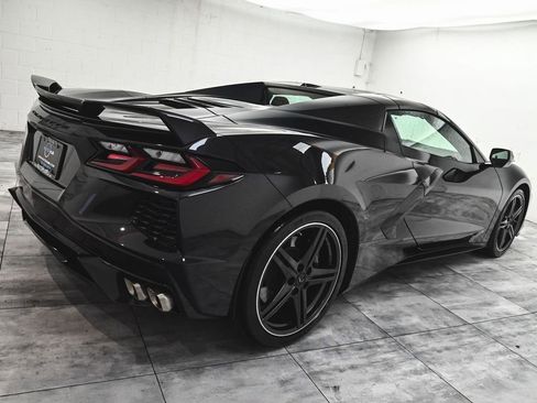 Used 2024 Chevrolet Corvette Stingray Preferred Conv w/ Z51 Performance Package RWD image 10