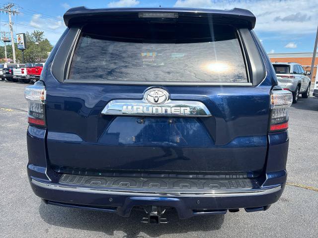 Used 2022 Toyota 4Runner Limited AWD/4WD image 6