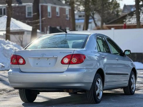 Used 2006 Toyota Corolla S image 11