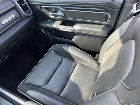 Used 2023 RAM 1500 Laramie AWD/4WD image 19