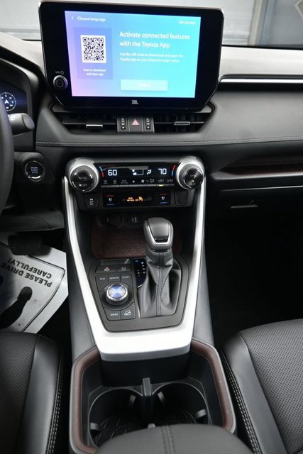 Used 2025 Toyota RAV4 Limited w/ Weather Package AWD/4WD image 28