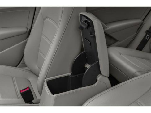 Used 2019 Volkswagen Passat 2.0T Wolfsburg w/ Wheels & Sunroof Package FWD image 14