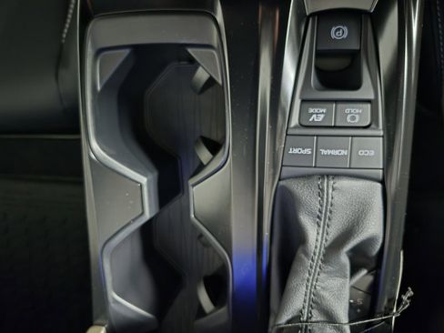 New 2026 Toyota Camry SE image 30