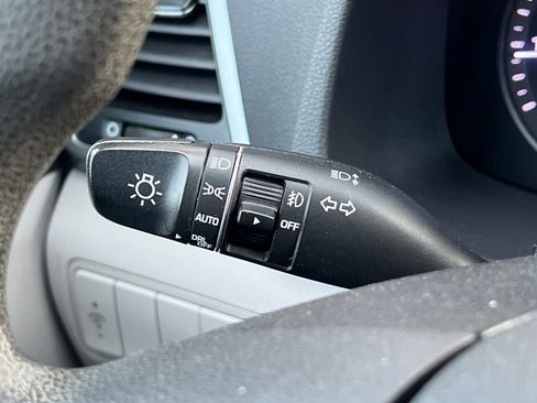 Used 2017 Hyundai Tucson SE image 31