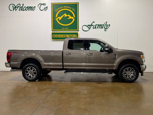 Used 2020 Ford F250 Lariat w/ Lariat Value Package image 9