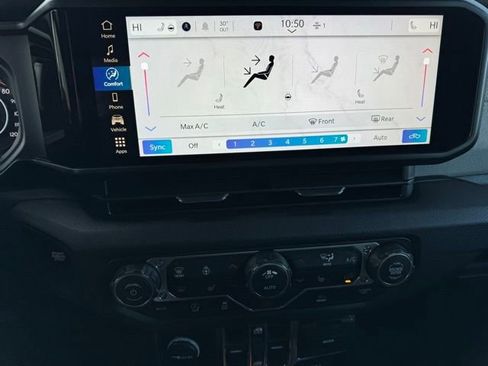 New 2026 Jeep Gladiator Sport AWD/4WD image 30