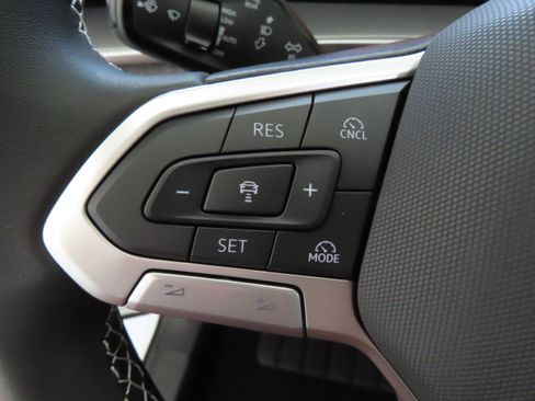 New 2025 Volkswagen Tiguan S image 13