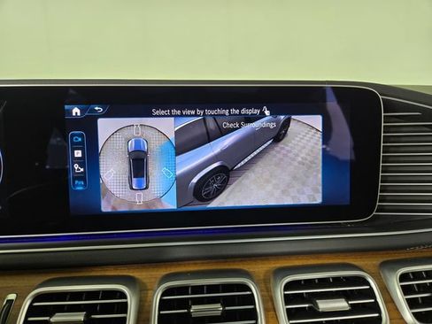 Certified 2026 Mercedes-Benz GLS 450 4MATIC image 33