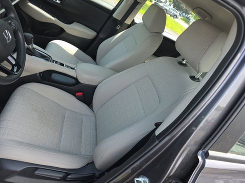 Certified 2024 Honda HR-V LX image 10