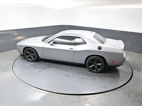 Used 2014 Dodge Challenger SXT w/ Super Sport Group (SS/T) RWD image 19