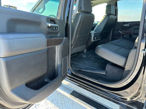 Used 2022 GMC Sierra 2500 Denali image 16