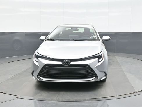 New 2026 Toyota Corolla XLE image 2