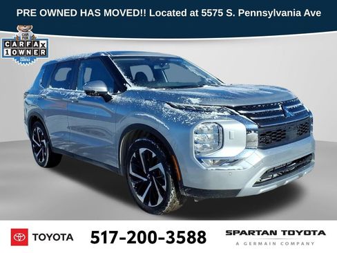 Used 2024 Mitsubishi Outlander SE image 5