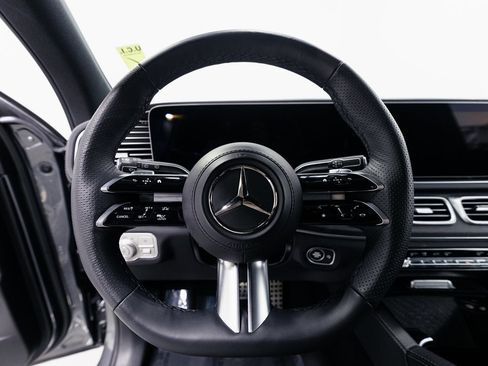 Used 2024 Mercedes-Benz GLS 450 GLS 450 w/ AMG Line Exterior image 12