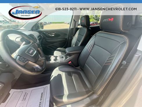 Used 2023 GMC Terrain AT4 AWD/4WD image 18