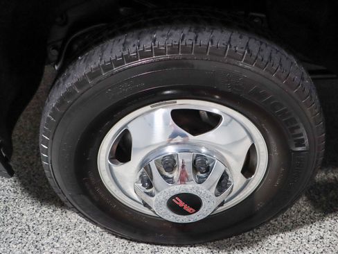 Used 2022 GMC Sierra 3500 Denali image 11