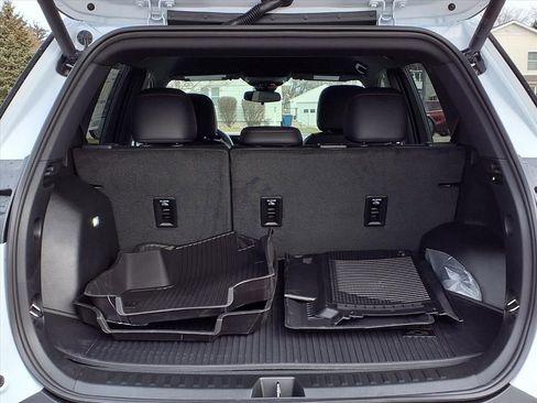 New 2026 Chevrolet Equinox RS image 9