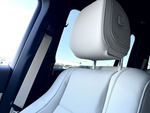 Certified 2024 Mercedes-Benz GLS 450 4MATIC image 49