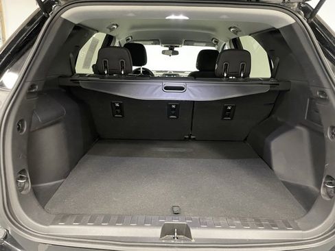 Used 2019 Chevrolet Equinox LT image 24