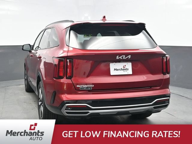 Used 2023 Kia Sorento S w/ Panoramic Sunroof Package FWD image 5