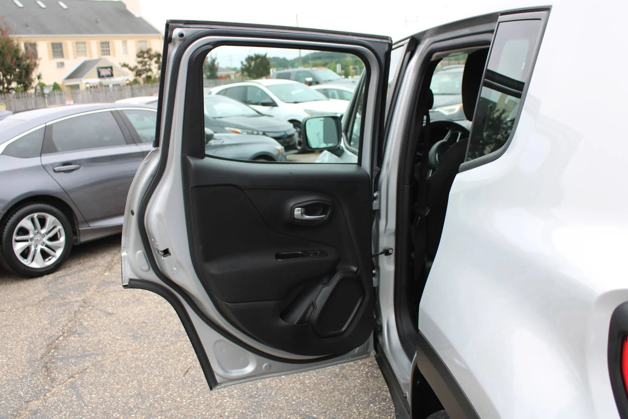 Used 2021 Jeep Renegade Sport AWD/4WD image 10