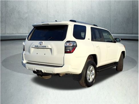Used 2020 Toyota 4Runner SR5 Premium image 27