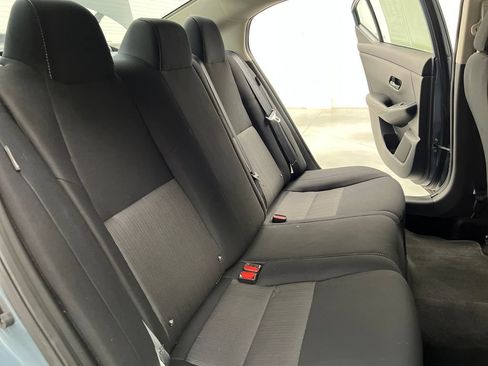 Used 2024 Nissan Sentra SV FWD image 20