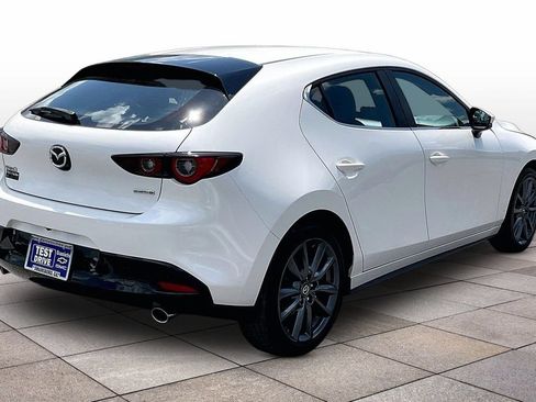 Used 2023 MAZDA MAZDA3 s FWD image 12