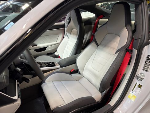 Used 2026 Porsche 911 GTS image 16