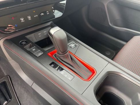 New 2025 Nissan Kicks SR image 24