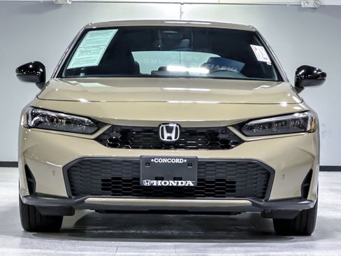 Used 2025 Honda Civic Sport Touring image 6