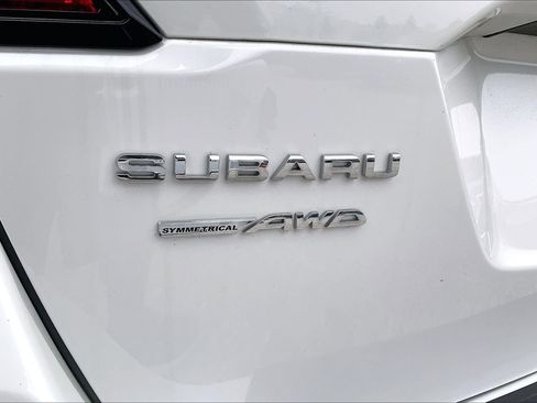 Certified 2024 Subaru Outback Limited image 32