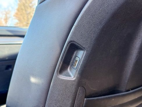 Certified 2022 Kia Sorento SX image 35