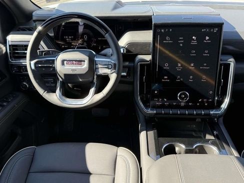 New 2026 GMC Yukon XL Elevation image 13
