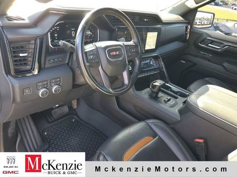 Used 2023 GMC Sierra 1500 AT4 w/ AT4 Premium Package AWD/4WD image 6