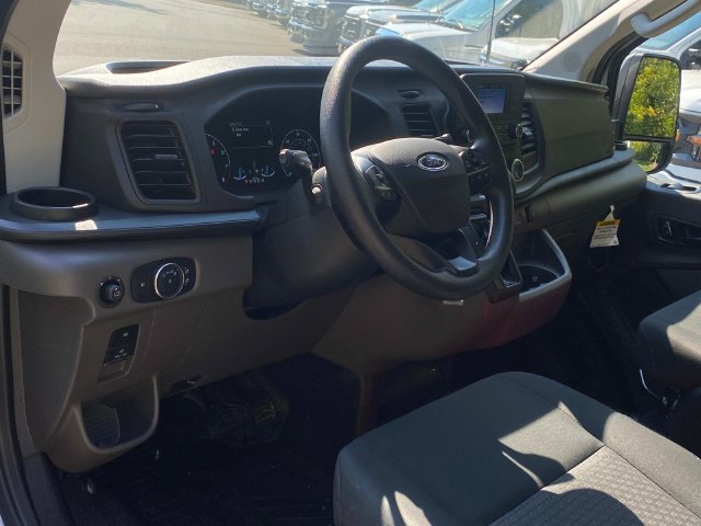 Used 2025 Ford Transit 250 Low Roof w/ Exterior Upgrade Package RWD image 5
