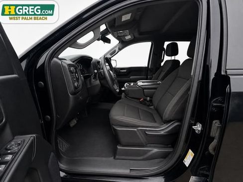Used 2021 Chevrolet Silverado 1500 Custom w/ LPO, Blackout Package AWD/4WD image 7