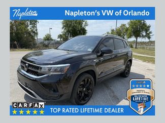 Used 2022 Volkswagen Taos SE w/ Panoramic Sunroof Package video 1