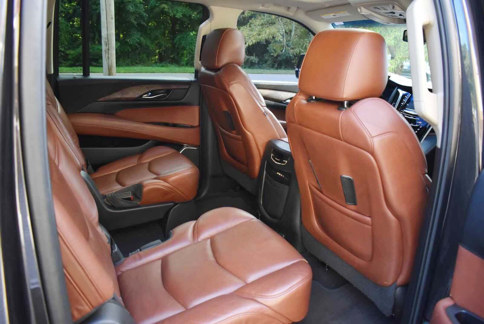 Used 2016 Cadillac Escalade ESV Premium AWD/4WD image 47