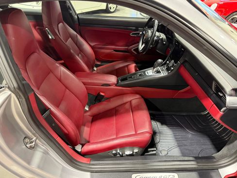 Used 2019 Porsche 911 Carrera 4 GTS AWD/4WD image 42