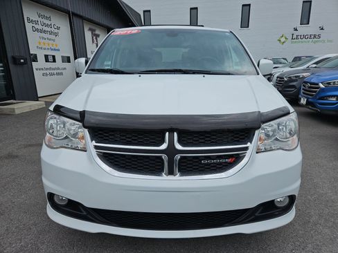 Used 2019 Dodge Grand Caravan SXT FWD image 10