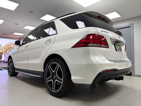 Used 2017 Mercedes-Benz GLE 43 AMG 4MATIC image 5