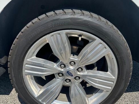 Used 2023 Ford Expedition Max Platinum AWD/4WD image 12